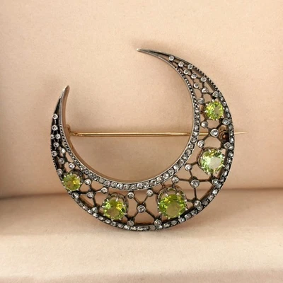 Broche Oro 14k con Diamantes y Peridoto Media Luna Joyería Mujer Foto 1 de 4