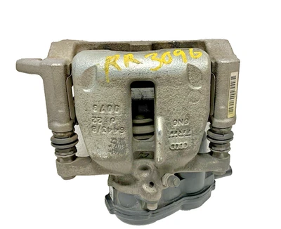 Pinza de freno trasera derecha Audi A5 2013 usada 8K0615415 k OEM Foto 1 de 4