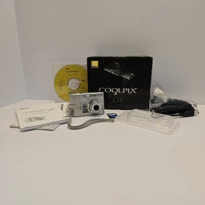 Nikon COOLPIX L11 6.0MP Digital Camera w/ Original Box & Instructions CIB Tested - Picture 1 of 13
