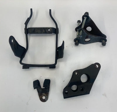 Honda Twinstar 200 CM185T 1978-1979 CM185 CM 185 soporte de montaje OEM Foto 1 de 4