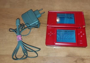 Nintendo DS Lite Rosso + Spina di Alimentazione, Funzionante Ma Pieghevole Funzione Difettosa - Foto 1 di 7