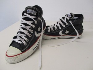 black leather converse 4.5