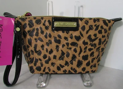 Bolso de Cosméticos Betsey Johnson Muñequera Pequeño Monedero Acolchado Guepardo Bolso sin asas Nuevo con Etiquetas Foto 1 de 4
