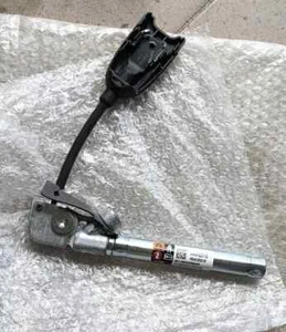 2017-2025 CADILLAC XT5 XT6 FRONT RIGHT SEAT BELT TENSIONER BLACK NEW OEM GM - Picture 1 of 2