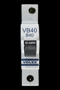 VOLEX 40 AMP CURVE B 6kA MCB CIRCUIT BREAKER VB40 RED CLIP - Picture 1 of 6