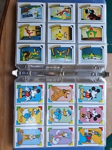 Walt Disney 210 Karten Set Mickey Mouse Ente Goofy Lieblingsgeschichte Familienportrait - Bild 1 von 12