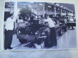1969 FORD MUSTANG BOSS 429 ASSEMBLY LINE 11 X 17 PHOTO / PICTURE - Picture 1 of 1