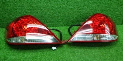 04-07 OEM JDM Honda Acura Legend KB1 Rear LED Tail Lamp Light Set LH + RH - Imagem 1 de 4