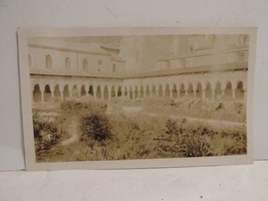 VINTAGE FOUND PHOTOGRAPH B&W OLD PHOTO 1930S PALERMO SICILY MONREALE CITY PIC - Picture 1 of 4