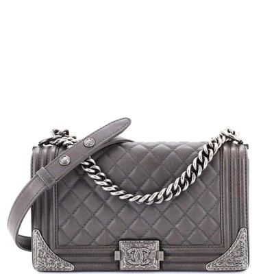 Bolso Chanel Paris-Dallas Boy con solapa acolchado piel de becerro con adornos metálicos antiguo Foto 1 de 4