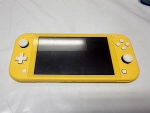 Nintendo Switch Lite System Gelb - Bild 1 von 5