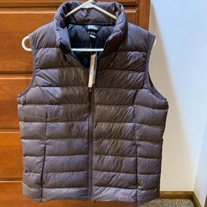 Eddie Bauer Women's Cirruslight Down Vest 650, Plum, Size Large ~New w/Tags - Picture 1 of 10