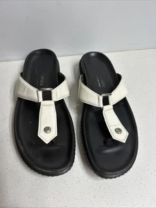 Ledersandalen Damengröße 8 Freizeit Riemen Fanta Donald Pliner - Bild 1 von 8