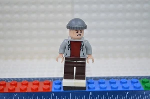 LEGO Minifigure Jurassic World jw094 Security guard - Picture 1 of 4
