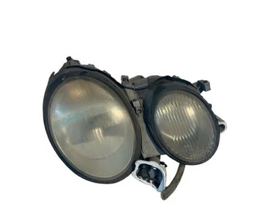 Conjunto de farol 208820126164 MERCEDES CLK direito 98 99 00 01 02 03 - Imagem 1 de 4