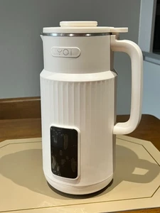 Hurom YOi Smart Sojamilchbereiter YSM-242FLB / 800ml / Beige Farben / AC 220V/60Hz - Bild 1 von 1