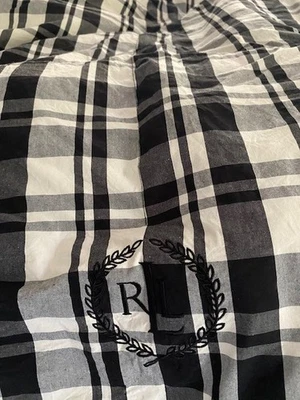 Lauren Ralph Lauren Black/White Buffalo Checks/Solid Reversible Twin Comforter - Image 1 of 4