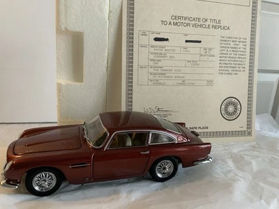 Aston Martin DB5 1964 cupé, Danbury como nuevo. Caja original y certificado de título réplica  Foto 1 de 4