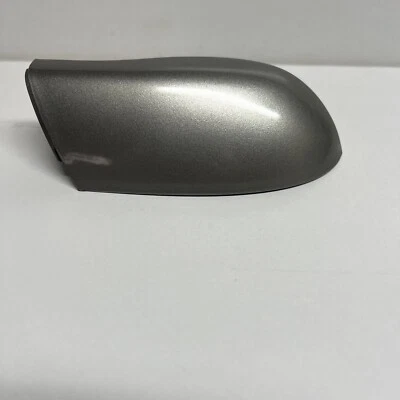 Cadillac Escalade EXT 2002 cubierta de tapa portaequipajes trasero izquierdo peltre metálico beige Foto 1 de 4