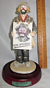 Payaso de colección Emmett Kelly Jr con base "ahora aparece" #08055 - Imagen 1 de 9
