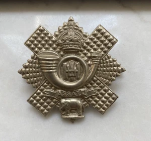 Original WWI / WWII Highland Light Infantry Cap Badge - Picture 1 of 3