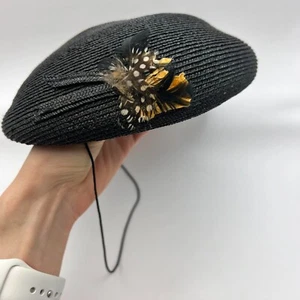 1960 Vintage USSR Women's Pillbox Hat Straw Beret Cap Feathers Marked One Size - Picture 1 of 6