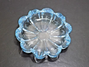 Fostoria Ice Blue Glass Blossom Pattern 5-Port 5-1/2" Round Ashtray - Picture 1 of 6