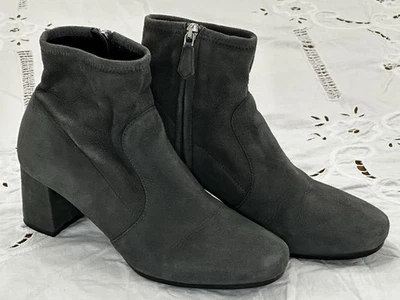 Botines PRADA para mujer gris gamuza tacón hechos en Italia UE talla 37 (US 7) Foto 1 de 4