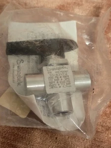 swagelok ball valve 3 way SS- 43XF4 BRAND NEW 2500 PSI YADA YADA - Picture 1 of 4