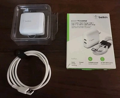 Cargador de Pared Doble USB-A Belkin BoostCharge 24W, Cable USB-C a USB-A con Correa Foto 1 de 4