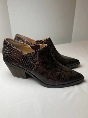 Lucky Brand Women’s Chelsea Western Ankle Bootie Size 7.5 Red Snakeskin NEW! - Image 1 of 4