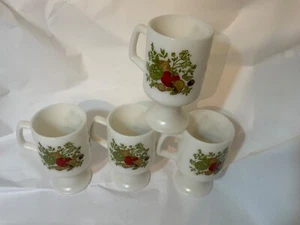 Corning Spice of Life White Footed Pedestal Milk Glass Mug Set of 4 Vintage MCM - Picture 1 of 5