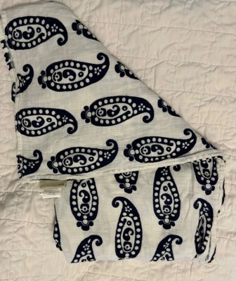 Cobertor de bebê Pottery Barn Kids tamanho grande orgânico musselina 53”x51” branco marinho Lovey - Imagem 1 de 4