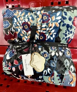 Vera Bradley Cozy PLUSH Throw Blanket ENCHANTMENT Multi NWT SEALED Holiday NEW - Picture 1 of 7
