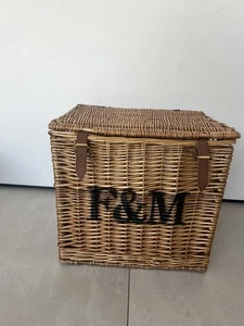 Fortnum And Mason F&M RARE Wicker Tall Wicker Hamper Basket Beautiful Condition - Picture 1 of 8