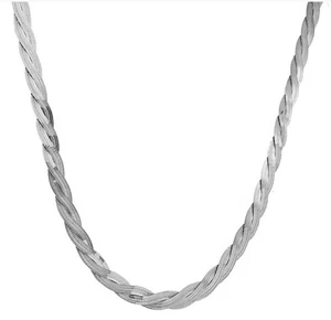 9ct White Gold Plait Herringbone Necklace 17 Inch / 43cm - Picture 1 of 4
