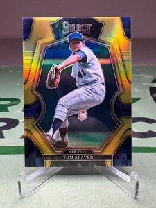 2023 Panini Select Tom Seaver Premier Level Gold Prizm SP/10 - New York Mets - Foto 1 di 2