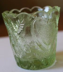 Vintage Pale Pastel Green Glass Strawberry Toothpick Votive Holder L.G Wright? - Picture 1 of 11