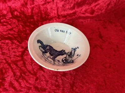 RARE PETIT SALADIER /CUVETTE DE DINETTE ANCIENNE EN GIEN DÉCOR CHAPERON ROUGE - Photo 1/3