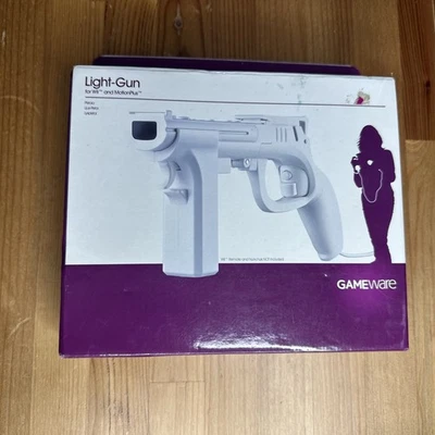 Nintendo Wii Light Gun - Image 1 of 4