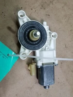 Motor de janela de energia para motorista porta frontal 2 pinos compatível com 08-18 CARAVAN 49407 - Imagem 1 de 4