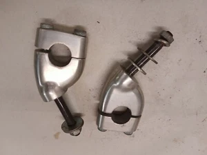 Yamaha Virago XV700 XV750 bar holders Fits 1984 – 1997 - Foto 1 di 1