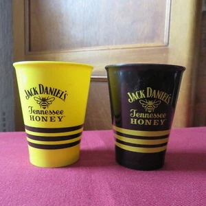 2 Shotgläser Jack Daniels Tennessee Honey - Bild 1 von 8