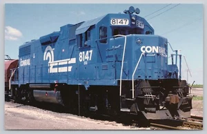 Chrome Postcard Trains Locomotive Dash-2 Gp38-2 Conrail 8147 - Picture 1 of 2