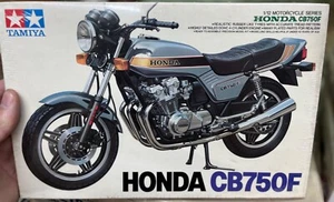 Tamiya 1406 HONDA CB750F Motorcycle KIT 1/12 McM fs - Picture 1 of 1