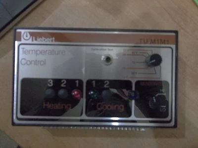 LIEBERT TERMPERATURE CONTROL TU M1M1 TUM1M1 020-0085 (XX4) - Image 1 of 4