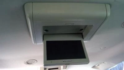 Pantalla de infoentretenimiento usada se adapta a: sistema de entretenimiento Cadillac Escalade ESV 2014 Foto 1 de 4