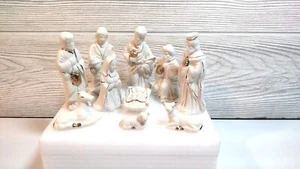 Vintage 10 Piece Miniature Nativity Set White & Gold Porcelain. - Picture 1 of 5