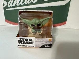 Star Wars Mandalorian The Child Bounty Collection Figur #2 - Sipping Soup. E2 - Bild 1 von 2