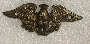 Vintage 3.75" x 1.50" Heavy Cast Metal Flying Eagle Furniture Embellishment - Picture 1 of 2